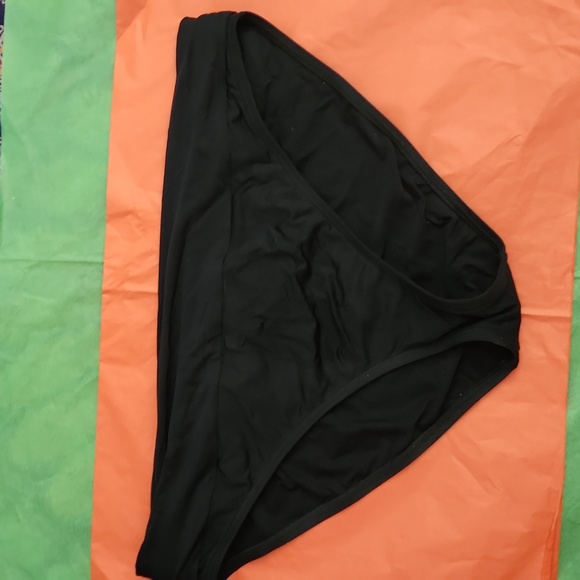 50s Retro Zig Zag Red, Black, and White Bikini - Picture 2 of 15